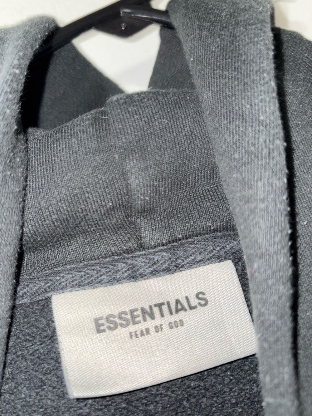 Fear of God Essentials Black Pullover Hoodie Large - Picture 2 of 4